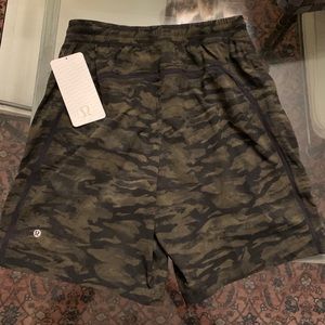 NWT Men’s Lululemon shorts